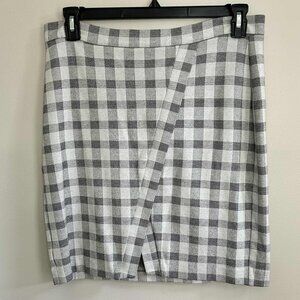 CAbi 5303 Valentina Ponte Knit Skirt Gray Plaid, Faux Wrap, Slit, Size 10